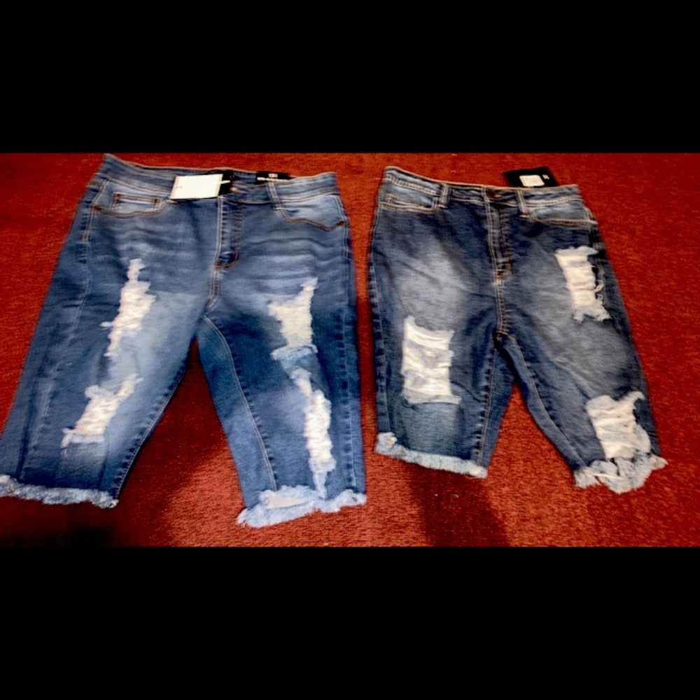 Set of Shorts